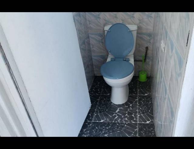 2 BEDROOM HOUSE FOR SALE IN MONTFORD